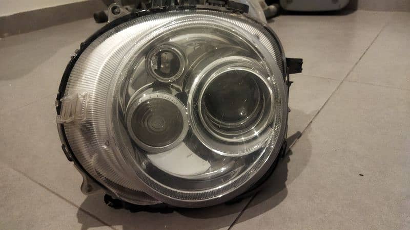 Suzuki Lapin projector headlights 1
