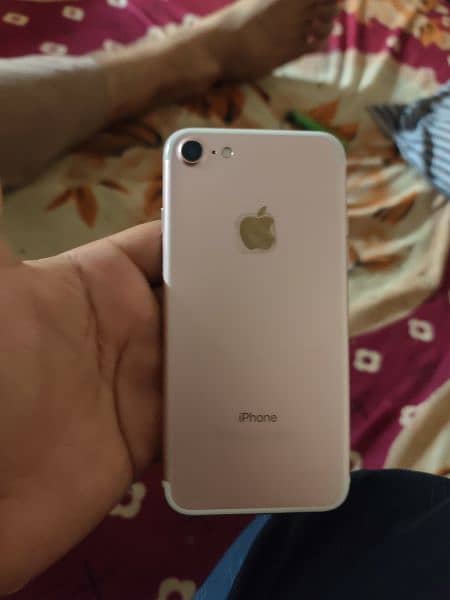 Iphone 7 pink colour 32Gb 0