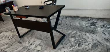 Office Furniture/ Table/ Chairs/ Executive Table