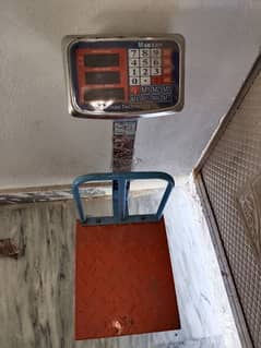 Digital Scale for sale in new condition 0