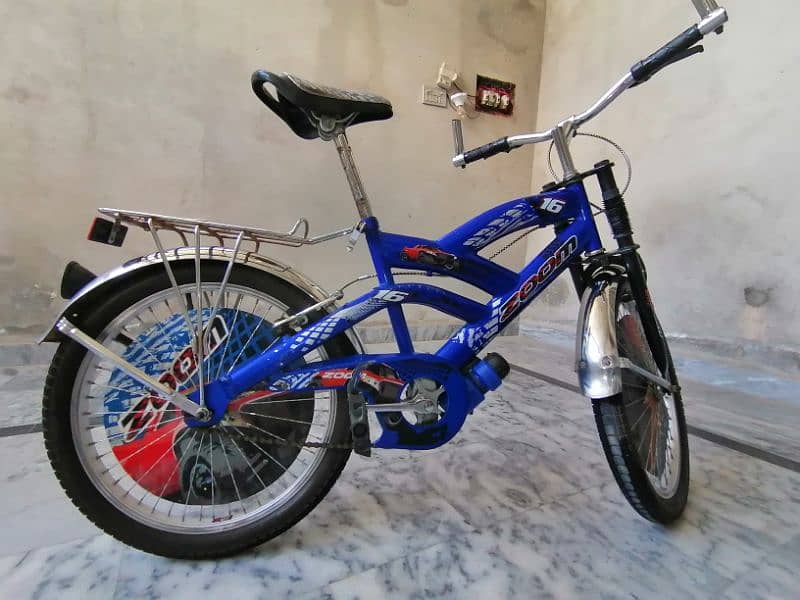 Bicycle for Boys in good condition 7