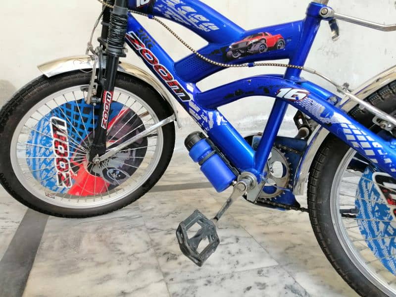 Bicycle for Boys in good condition 8