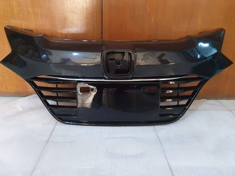 Honda Vezel Grill 0