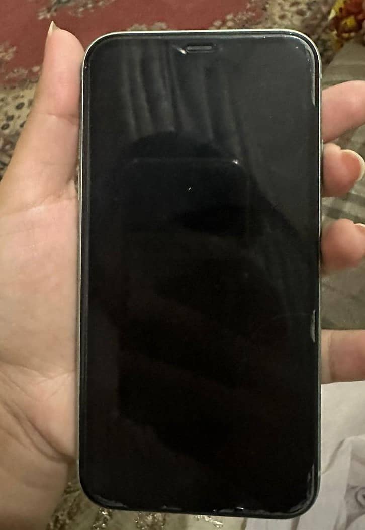 IPHONE 11 64GB PTA APPROVED  EXCELLENT CONDITION 1