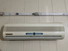 Dawlance Antique Air conditioner in working Condition