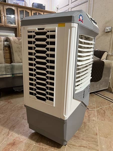 Canon Air Cooler with cool bank 6