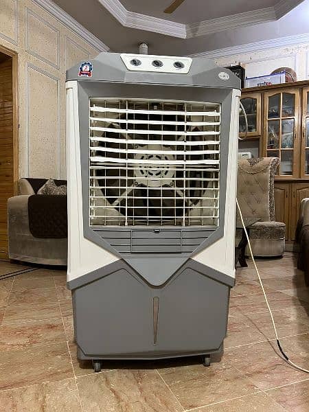 Canon Air Cooler With Ice bank 2