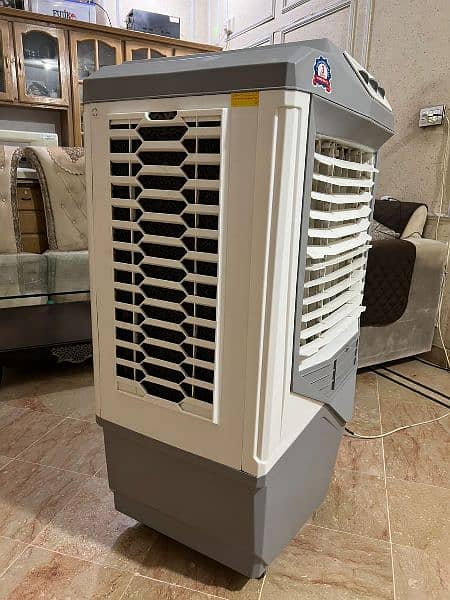 Canon Air Cooler With Ice bank 3