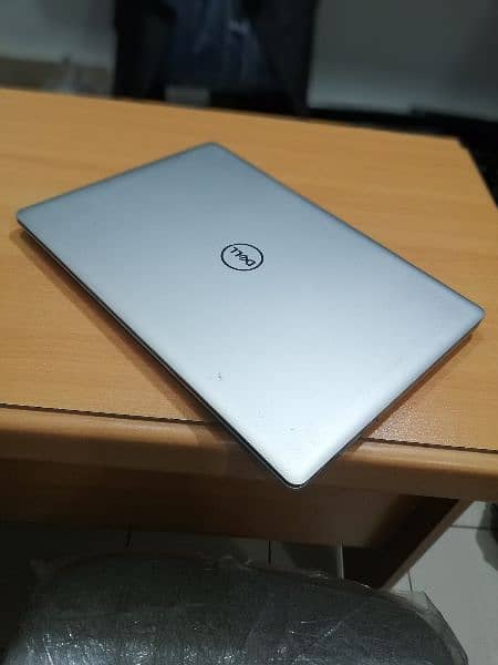 Dell Inspiron 5570 Corei7 8th Gen Laptop with Touch Screen UAE Import 7