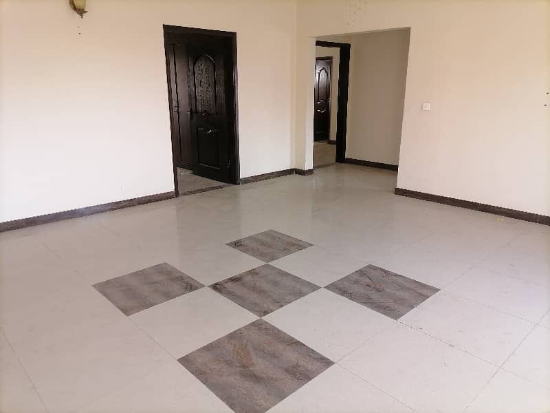 Ideal West Open Flat For sale In Askari 5 - Sector E 10