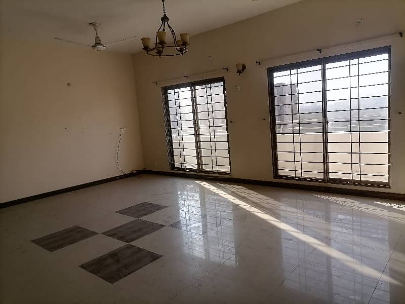 You Can Find A Gorgeous West Open Flat For sale In Askari 5 - Sector E 0