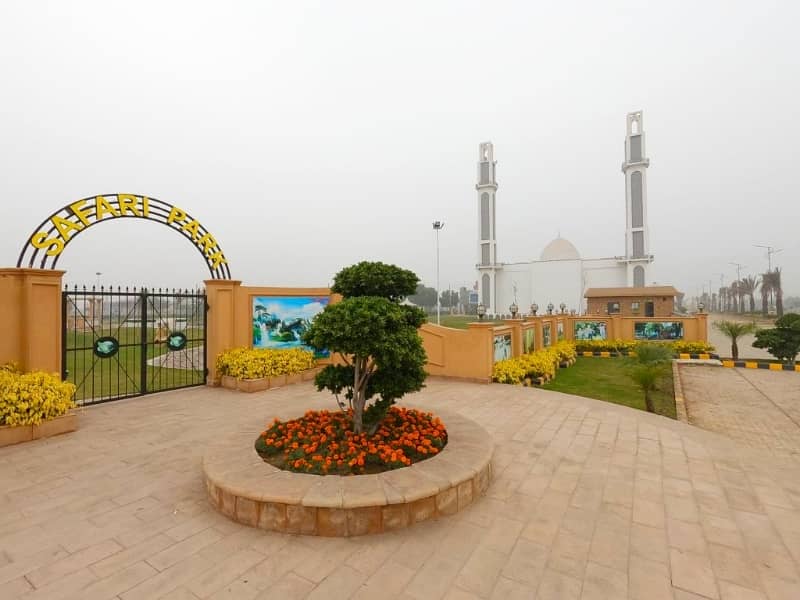 Your Search For On Excellent Location Commercial Plot In Safari Garden Housing Scheme Ends Here 4