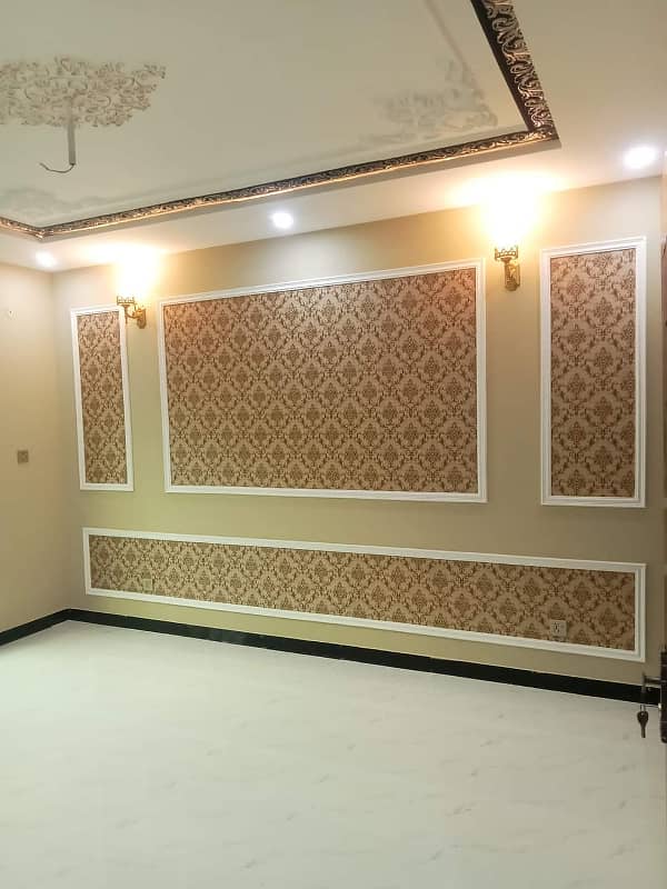 House For Sale In Rs. 16500000 2
