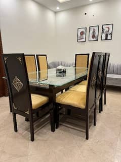 Dinning table 8 seater for sale slightly used