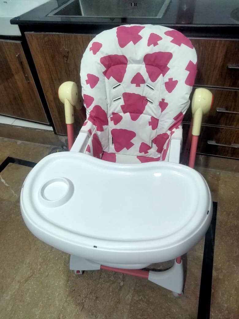 High chair for. kids 6