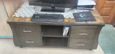 Dashboard Table for Sale - Ideal for Gaming, Monitor, LED TV!*