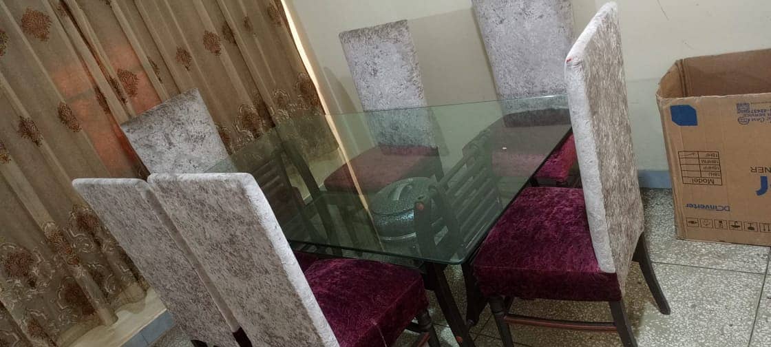 double bed, 6 seater sofa, 6 seater dining table, furniture for sale 8