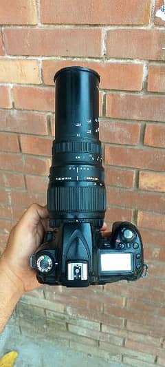 DSLR D90 Nikon Profieesinol Camera. Videogarfy and Photogarfy