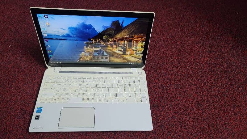 Toshiba Core i7, 16 GB RAM, Touch Screen, Toshiba Satellite L50-A 12