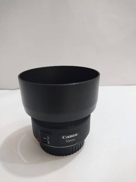 Canon 50mm STM 10/10+ condition 0