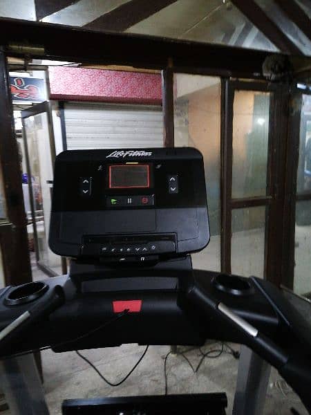 Lifefitness Treadmill Integrity series 4Hp Ac motor WITH Vfd Invertor 14