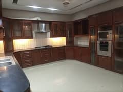 1 kanal beautiful house for rent in DHA PHASE 4 0