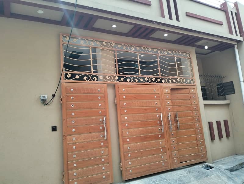 5 Marla Beautiful House Available In Gulshan E Iqbal 0