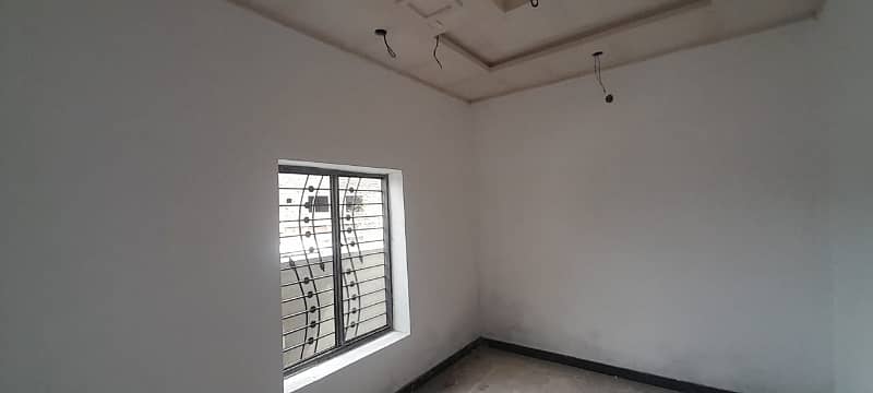 3 Marla Double Unit Available In Gulshan E Iqbal 1