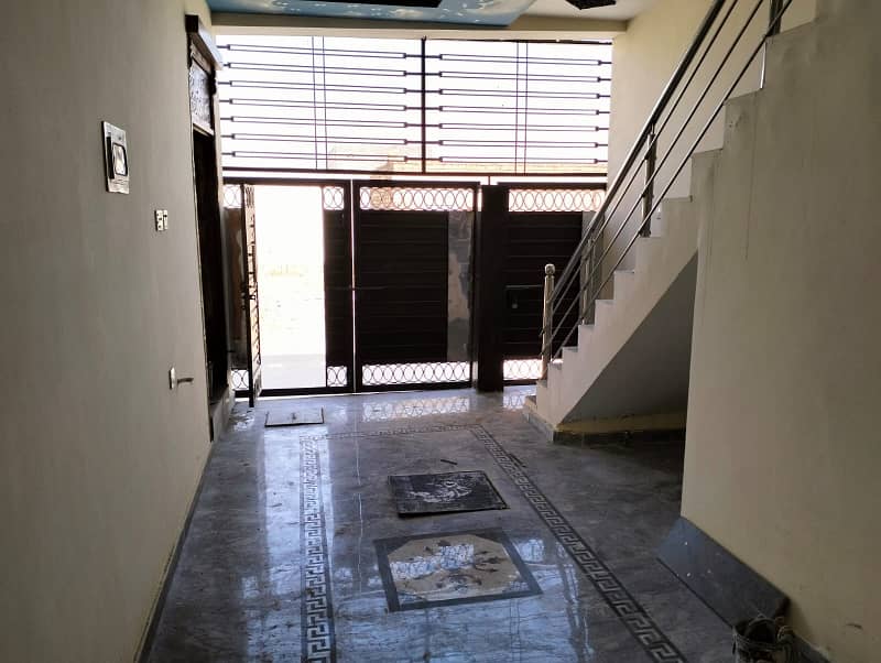 Beautiful 5 Marla House For Sale In Lalazar2 12