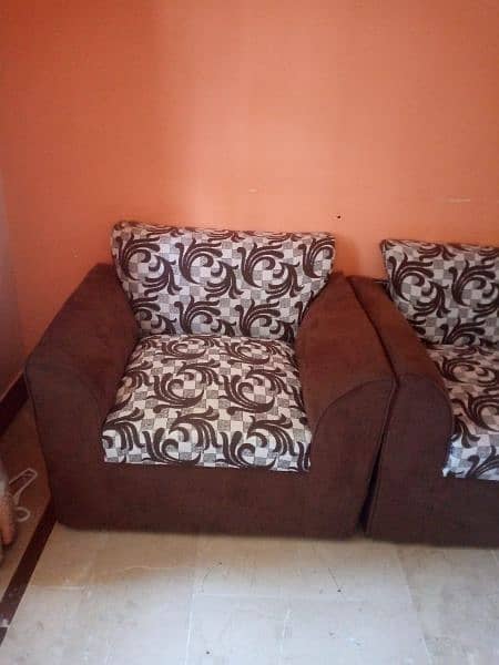 7 seater sofa set (used) 2