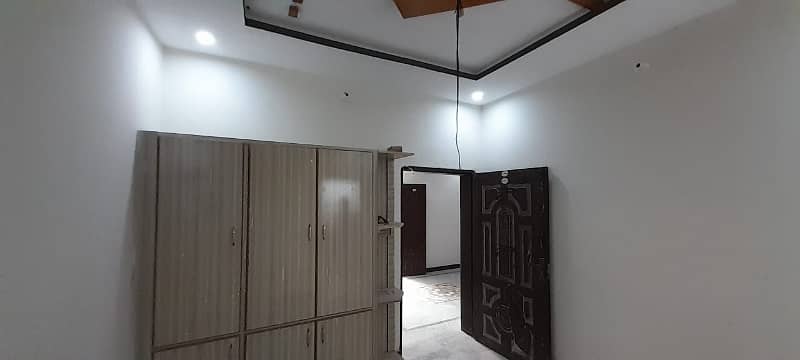 3.5 Marla House Available For Sale In Halid Colony 10
