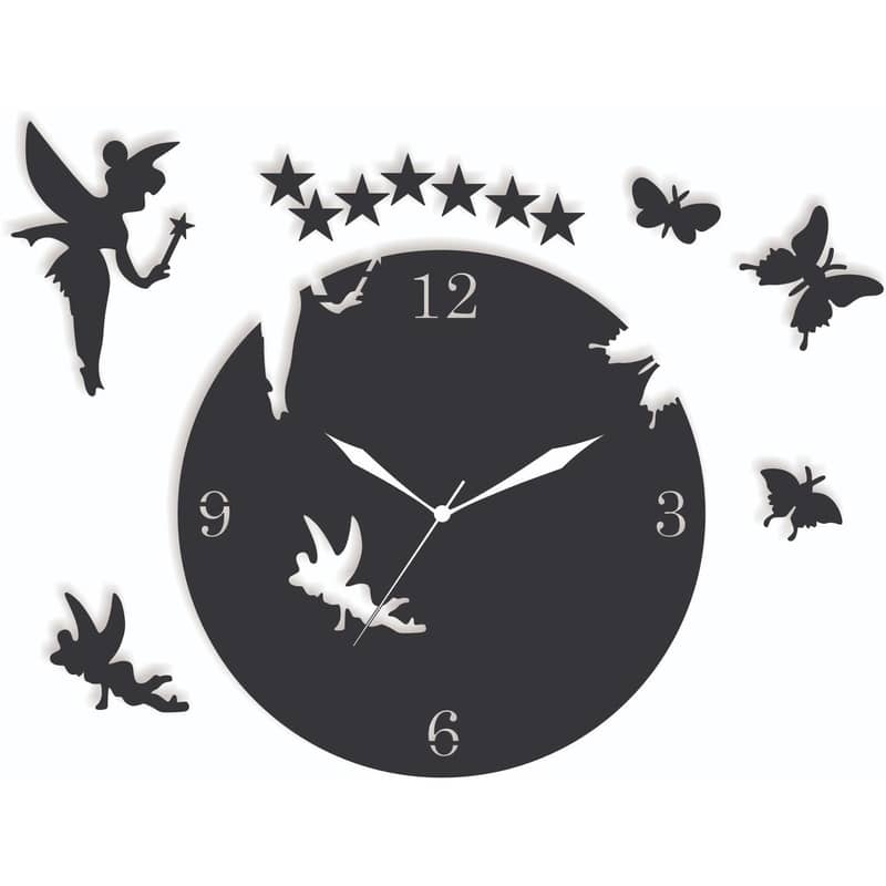 Wooden Wall Clocks Available for Home Decoration 1