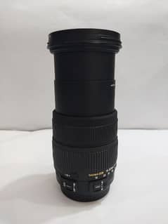 Canon 18-200mm sigma lens