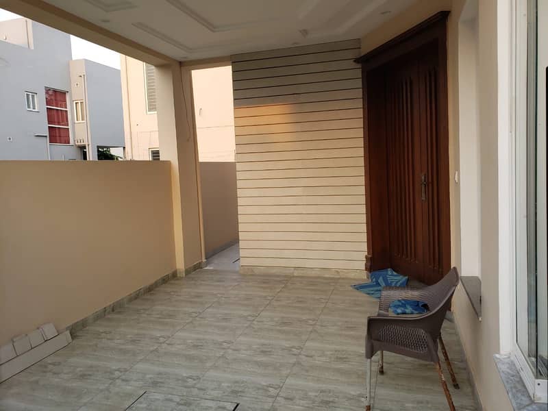 You Can Find A Gorgeous Lower Portion For rent In DHA Phase 1 5