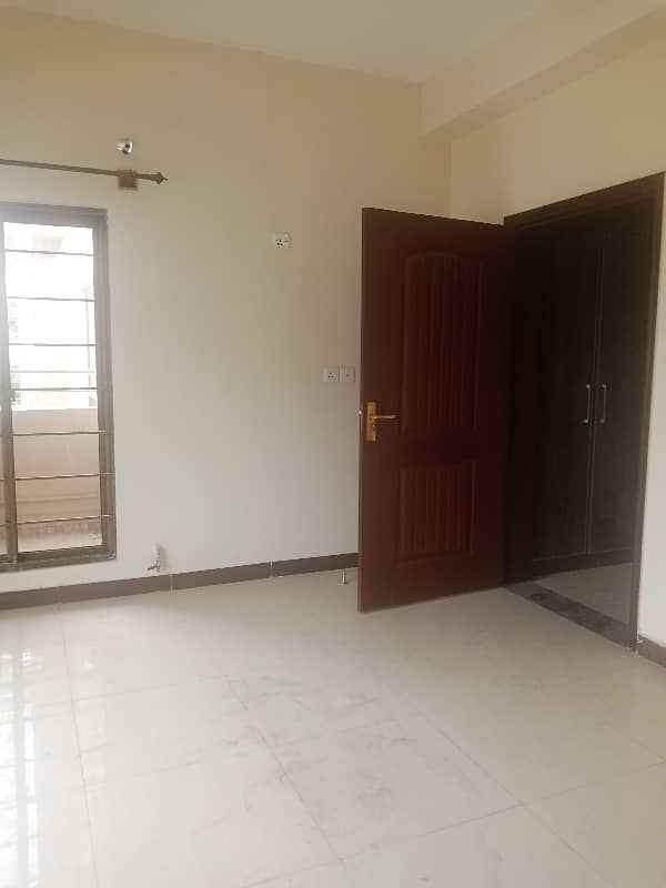3 Bedroom (Ground Floor) Askari Flat For Rent in Askari Tower 4 DHA Phase 5 Islamabad 8