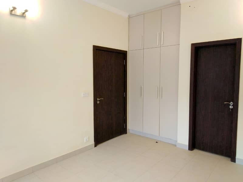 2250 SQ feet apartment FOR SALE PRECINCT-19 Bahria Town Karachi. 13