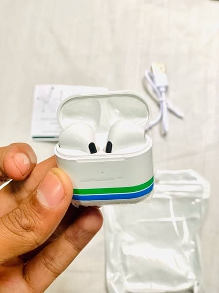 pro 4 airpods best sound quality 0