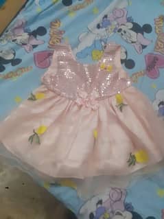 girl frocks size is6 to 12 mnths 0