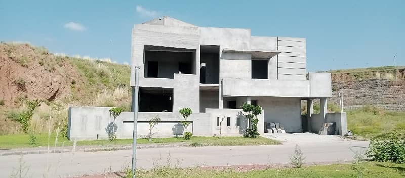 14 Marla Grey Structure House For Sale In DHA Phase 3 Rawalpindi 4