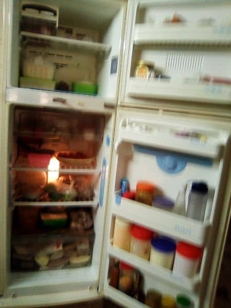 LG refrigerator for sale urgent 1