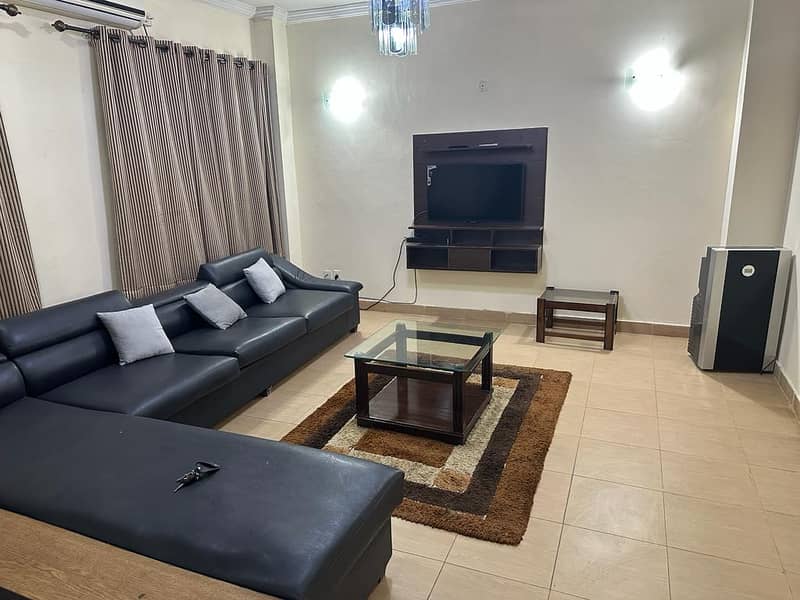 Double bed furnished flat aval for rent in khudadad heights 2
