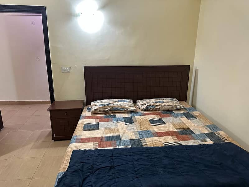 Double bed furnished flat aval for rent in khudadad heights 10