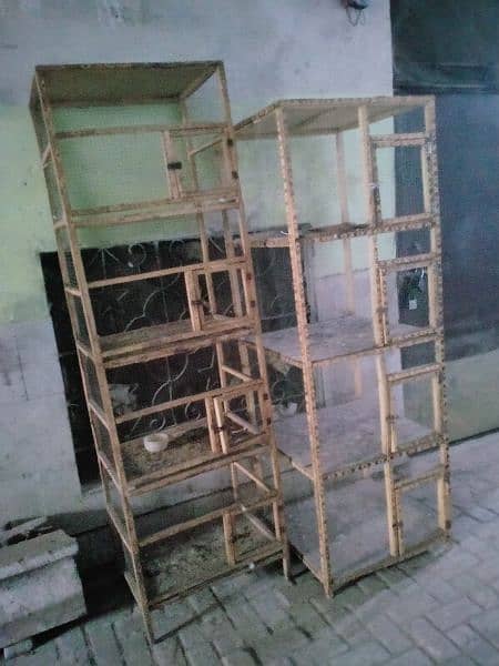 Two wooden Hen cages for sale, watts app number 0344.1407625 6