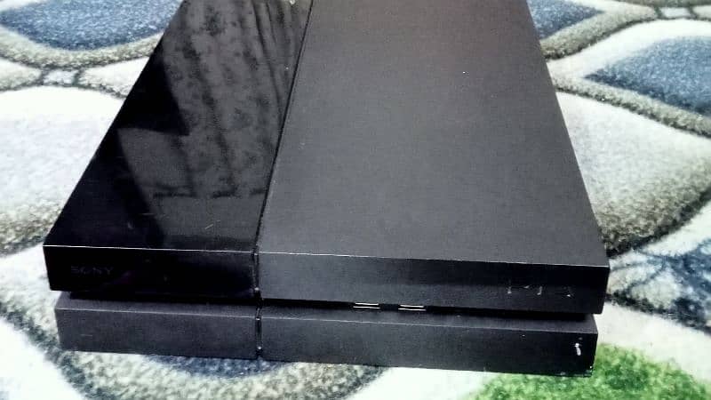 Ps4 jailbreak 500gb with 1 controller 1