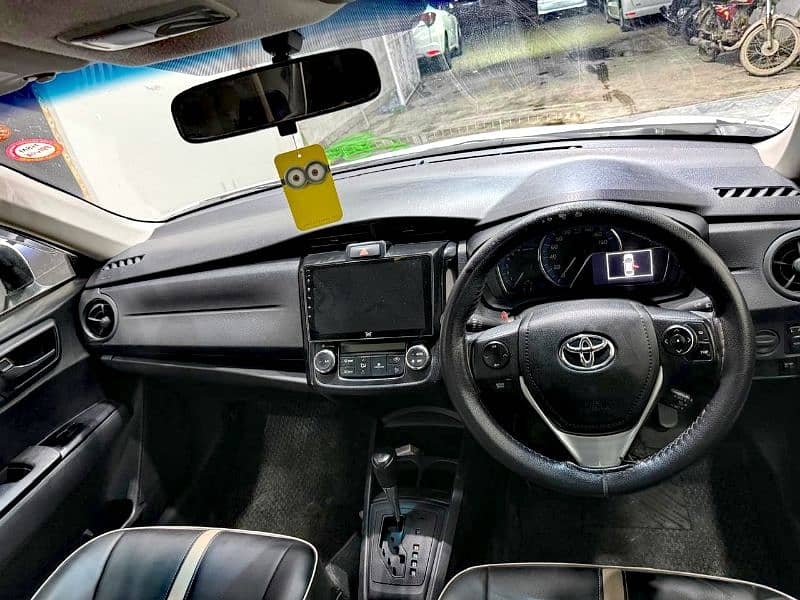 Toyota Corolla Axio 2016 7