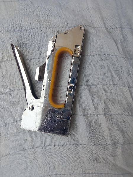 stapler 10 by 10 condition sofa pin use . flex pin use 3