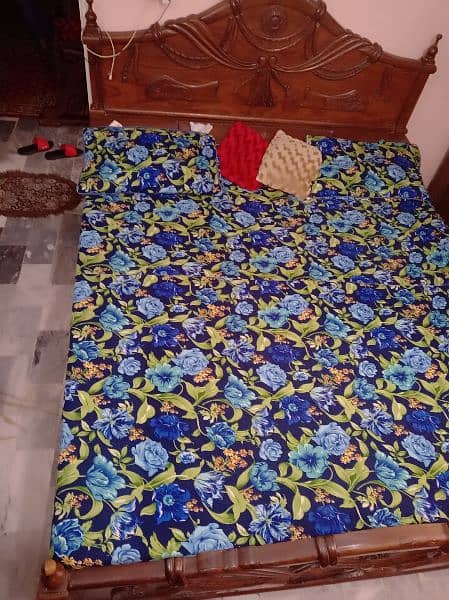King Bed with molty foam mattress 0