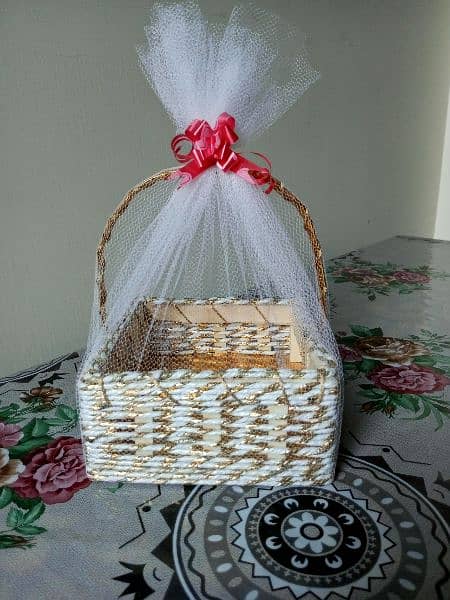 Gift Baskets for packing gifts, sweets, and other things 1