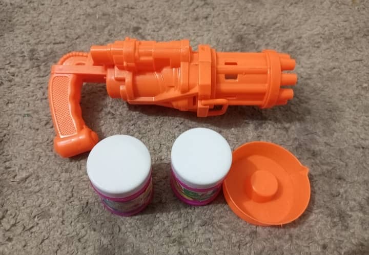 Electric bubble gun machine toy for kids 2
