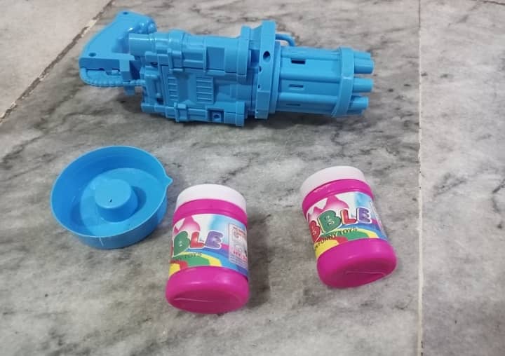Electric bubble gun machine toy for kids 3
